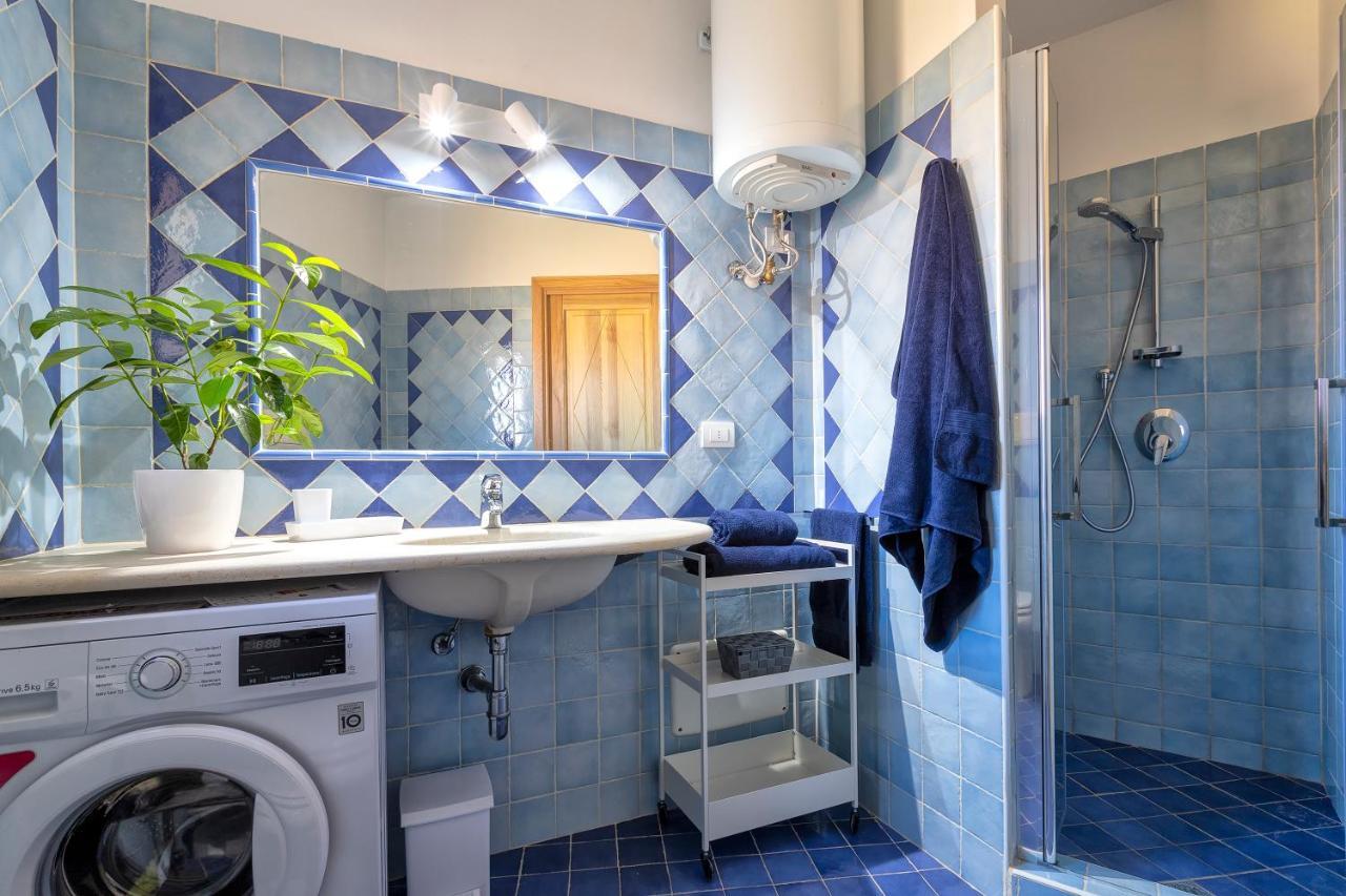 House Of Lens Apartment Golfo Aranci Exterior photo